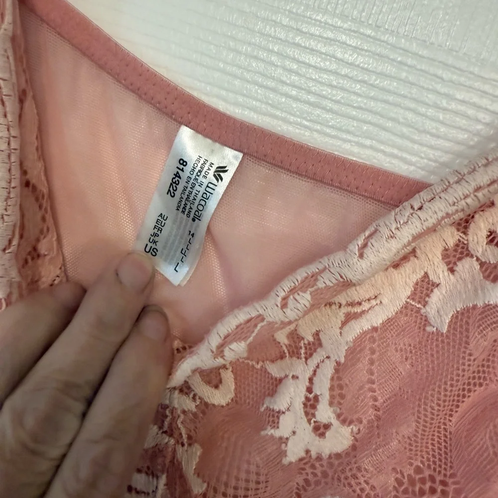 Wacoal Luxury Sleepwear Blush and Ivory Lace Chemise - Picture 4 of 6